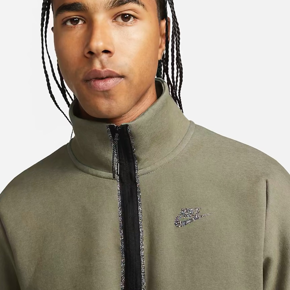 Men's 1/2-Zip Top
Nike Sportswear Tech Fleece Sweater Jacket